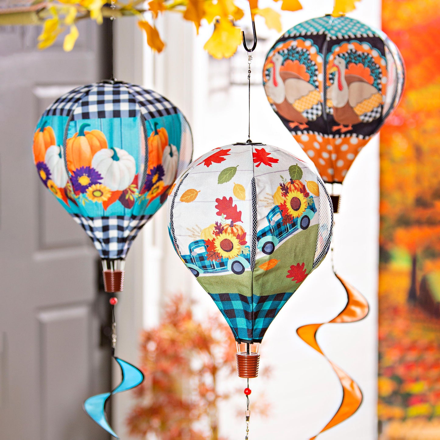 Fall Friends Burlap Balloon Spinner, Scarecrow Friend