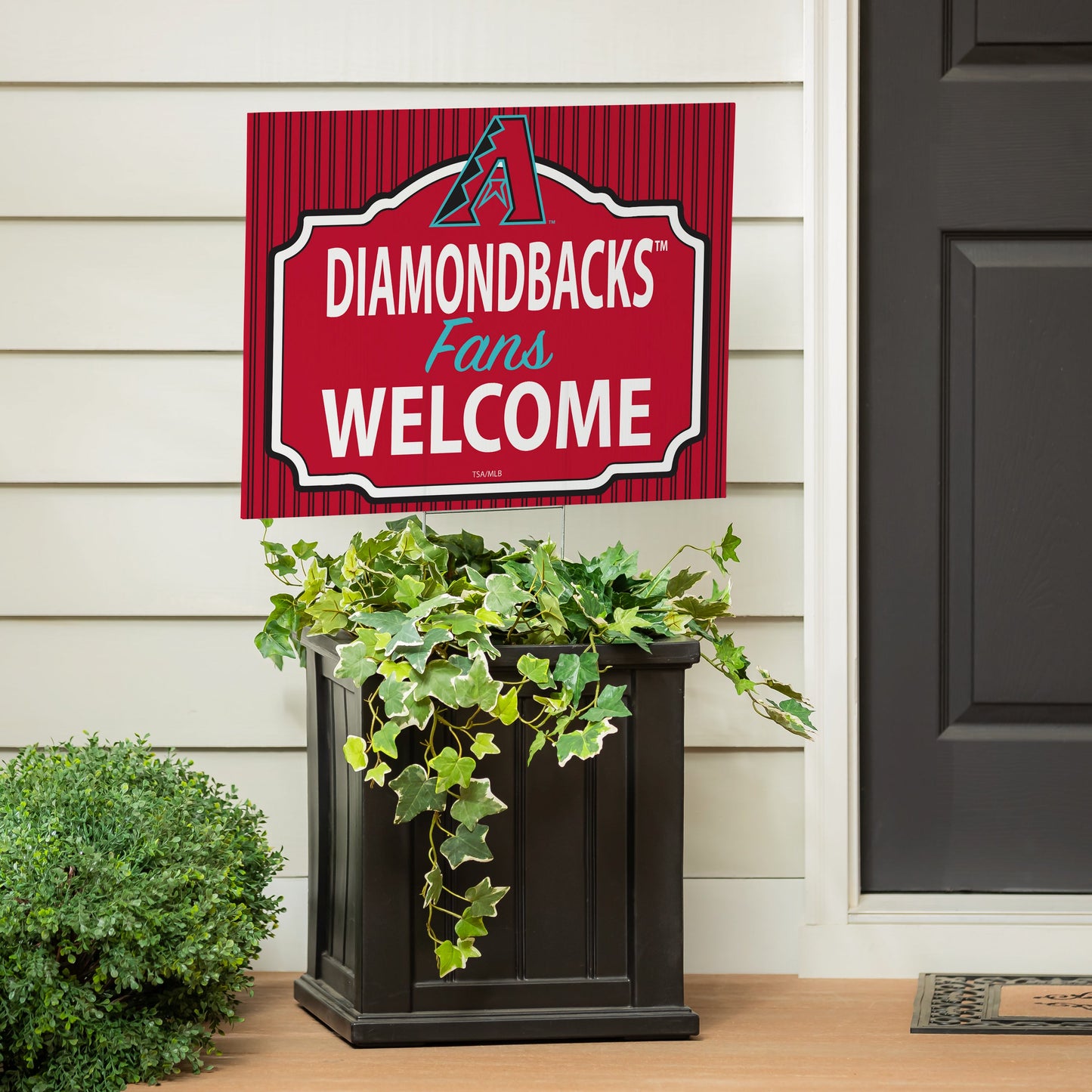 Arizona Diamondbacks Coroplast Yard Sign, "Fans Welcome"