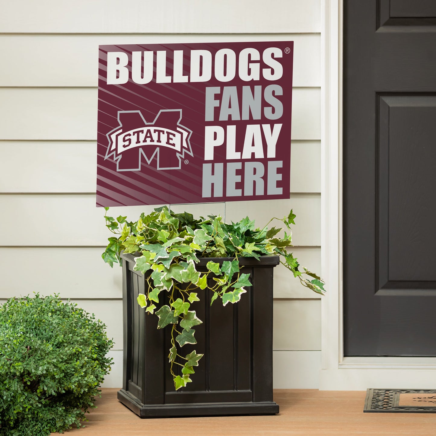 Mississippi State University Coroplast Yard Sign "Fans Play Here"