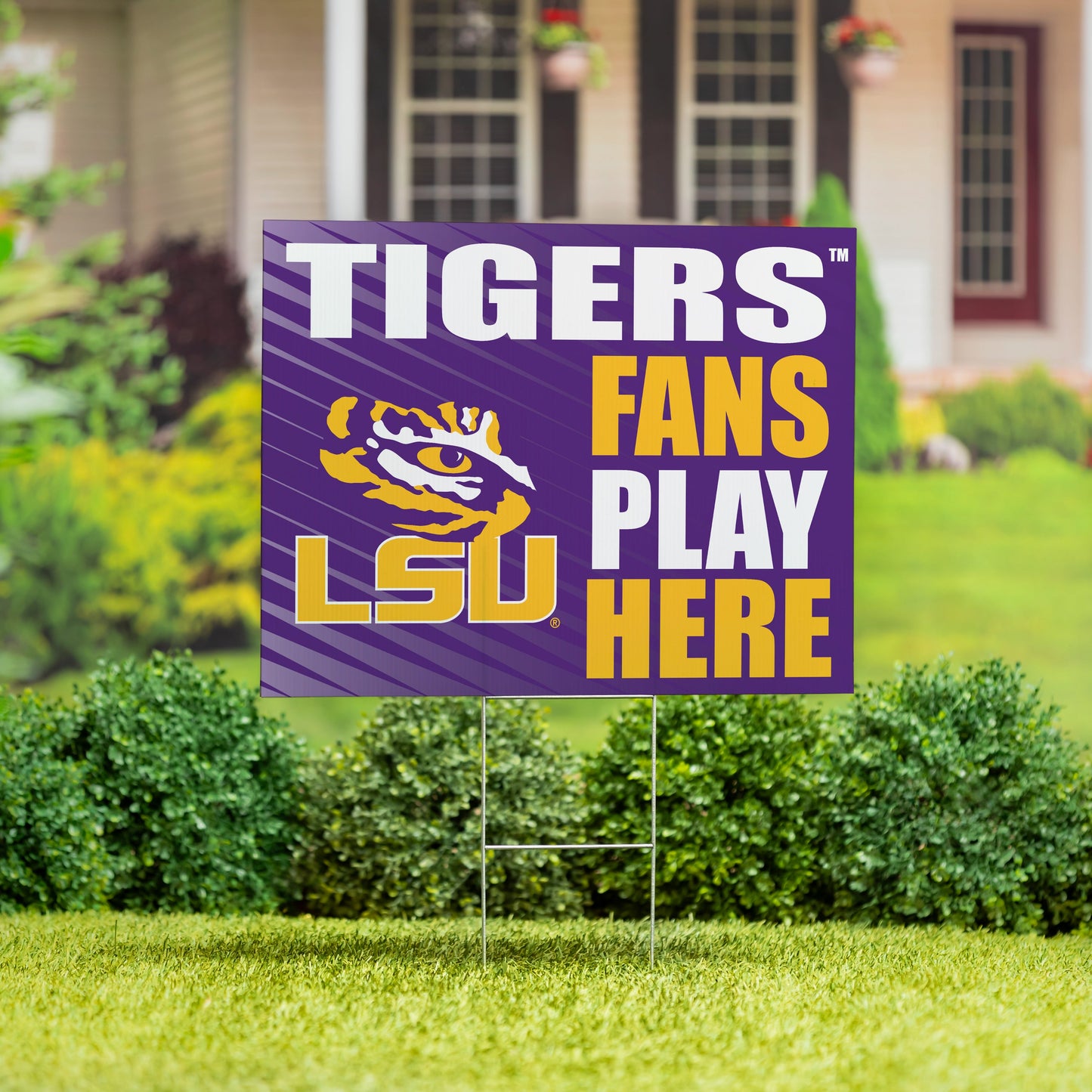 Louisiana State University Coroplast Yard Sign "Fans Play Here"
