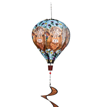 Hillside Pasture Highland Cow Welcome Friends Balloon Spinner