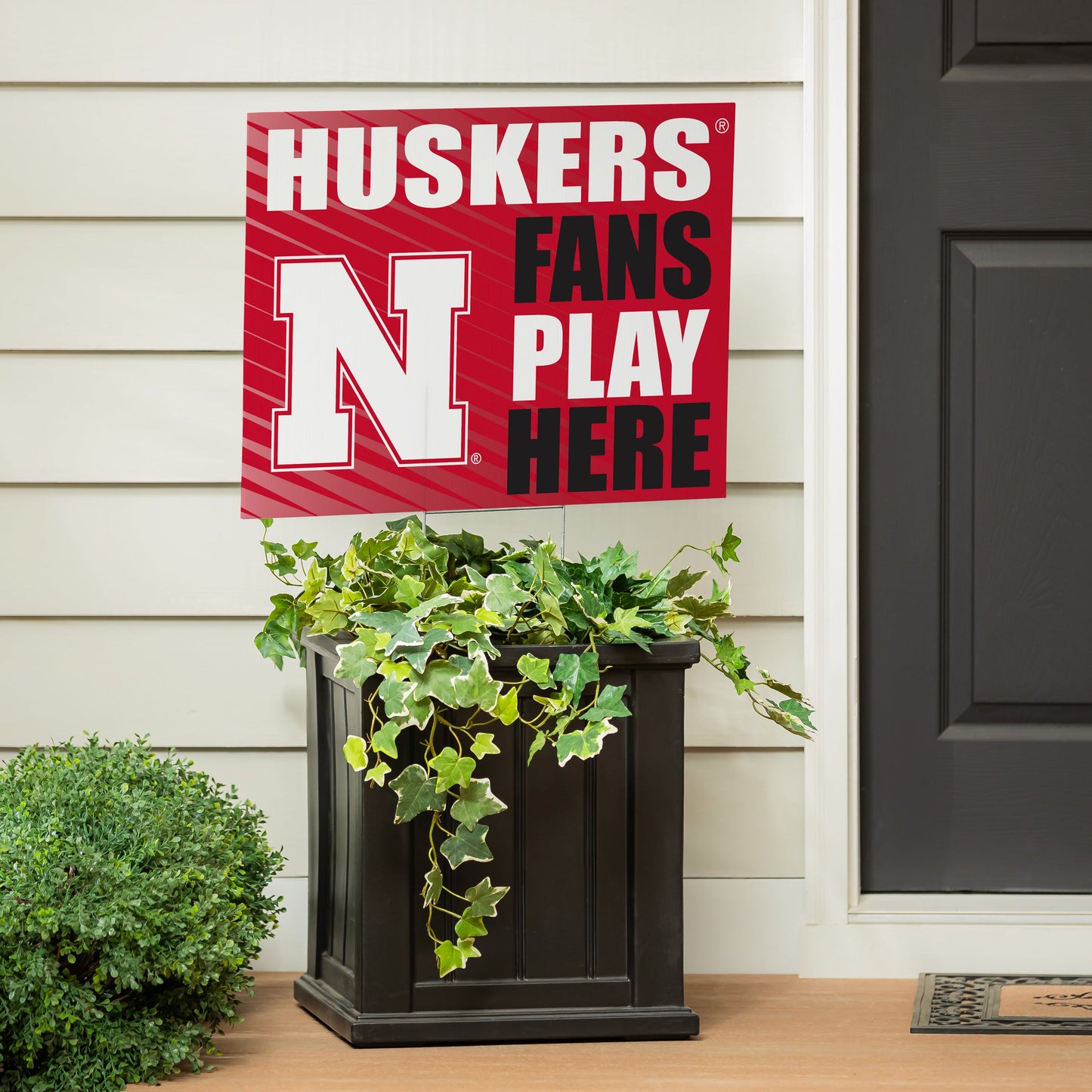 University of Nebraska Coroplast Yard Sign "Fans Play Here"