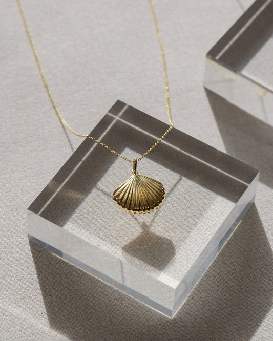 Gold Sanibel Necklace